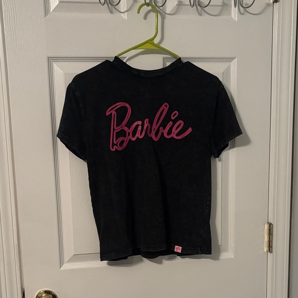 Black Barbie t-shirt - Picture 1 of 1
